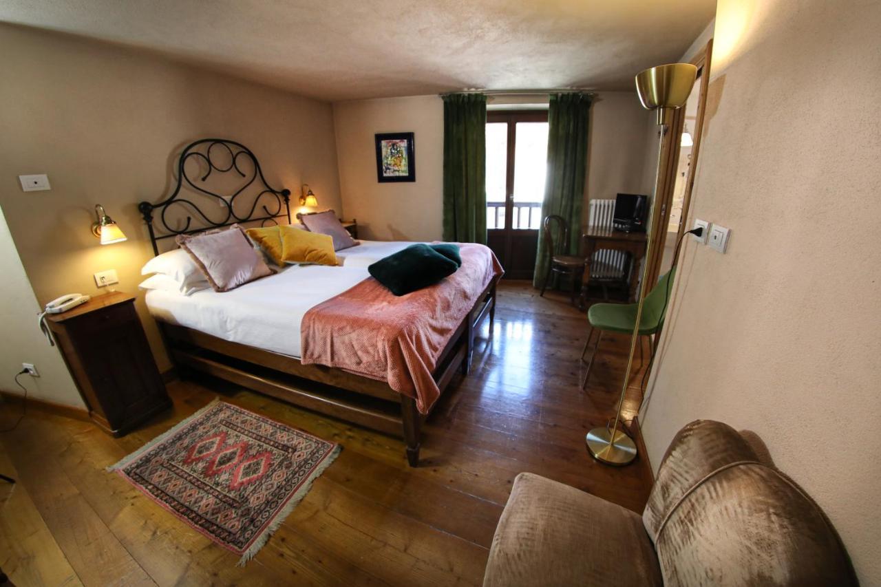 Art Hotel Grandes Murailles Valtournenche Eksteriør billede